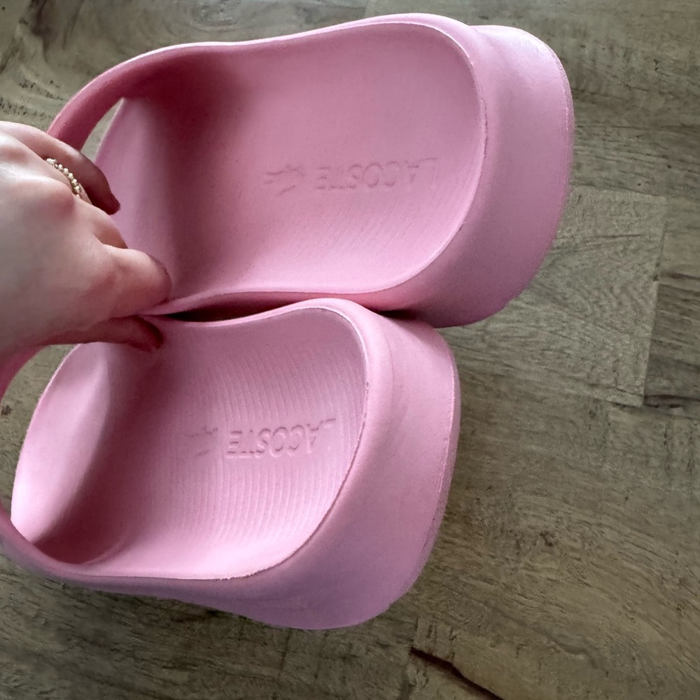 Lacoste Croco 2.0 Light Pink Slide Sandals - Picture 3 of 8